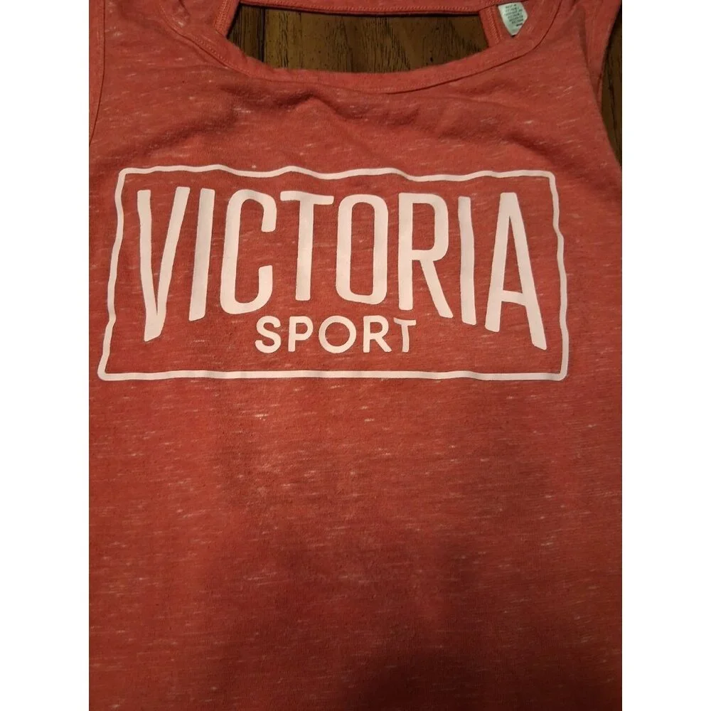 Victoria's Secret Sport Tank Top Size M Red Open Strappy Back Logo Workout Gym - Picture 8 of 8